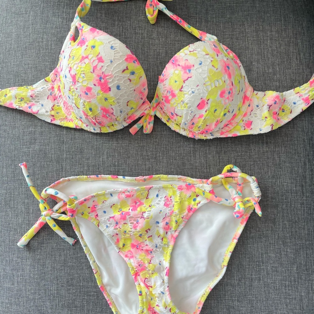 Victoria’s Secret Bombshell Swimsuit